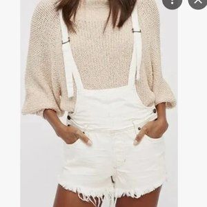 We The Free White Strappy Shortalls Size 27